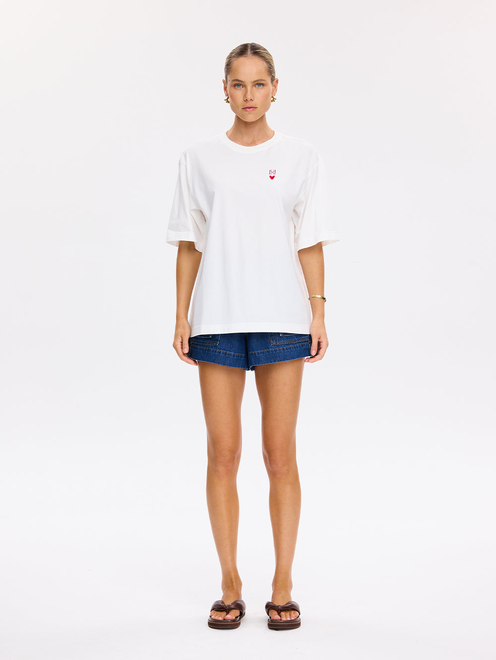 Amore Tee