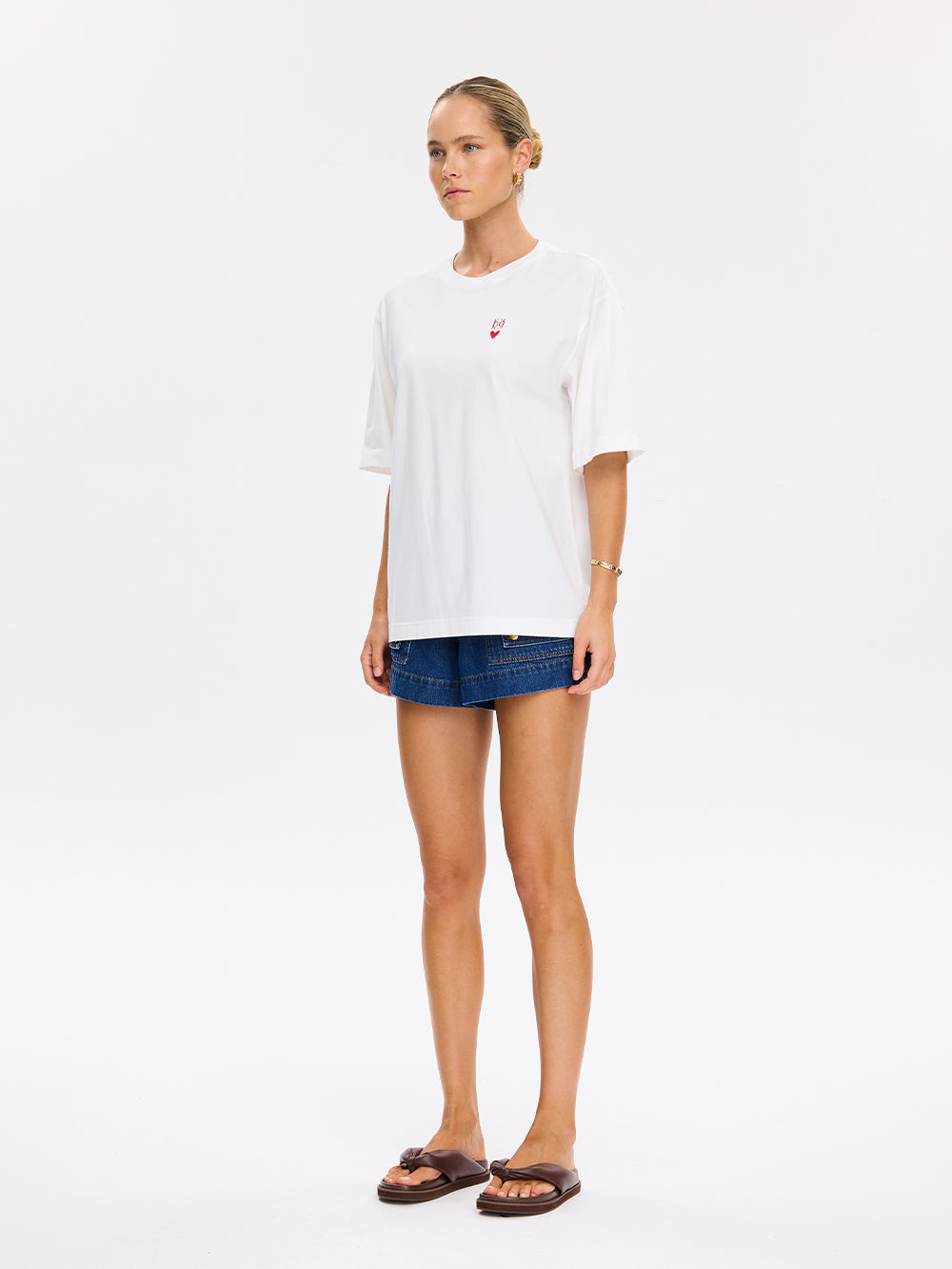 Amore Tee