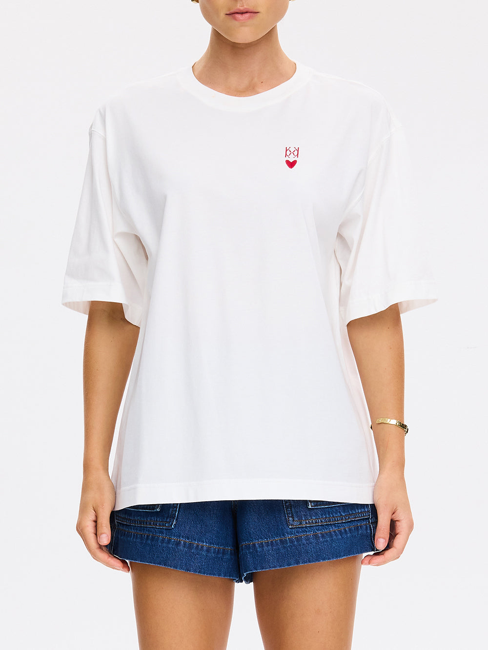 Amore Tee