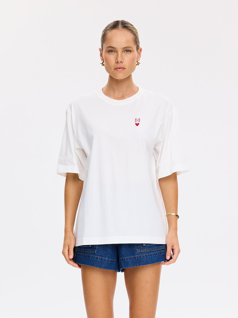 Amore Tee
